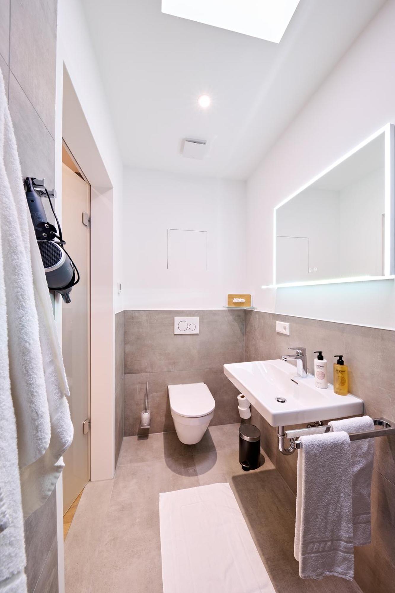 Xzllenz Traum Studio-Apartment, Frei-Parken, U-Bahn, Kueche 뉘른베르크 외부 사진