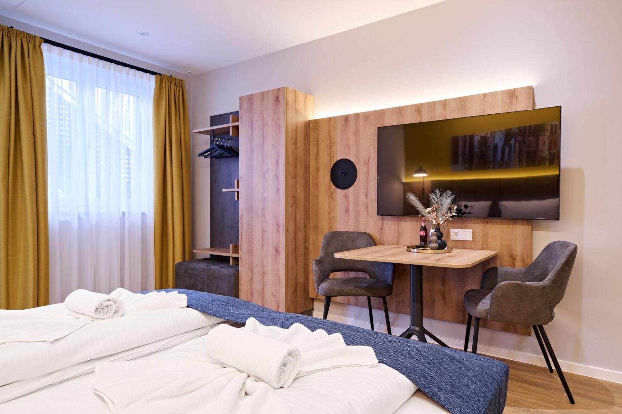 Xzllenz Traum Studio-Apartment, Frei-Parken, U-Bahn, Kueche 뉘른베르크 외부 사진